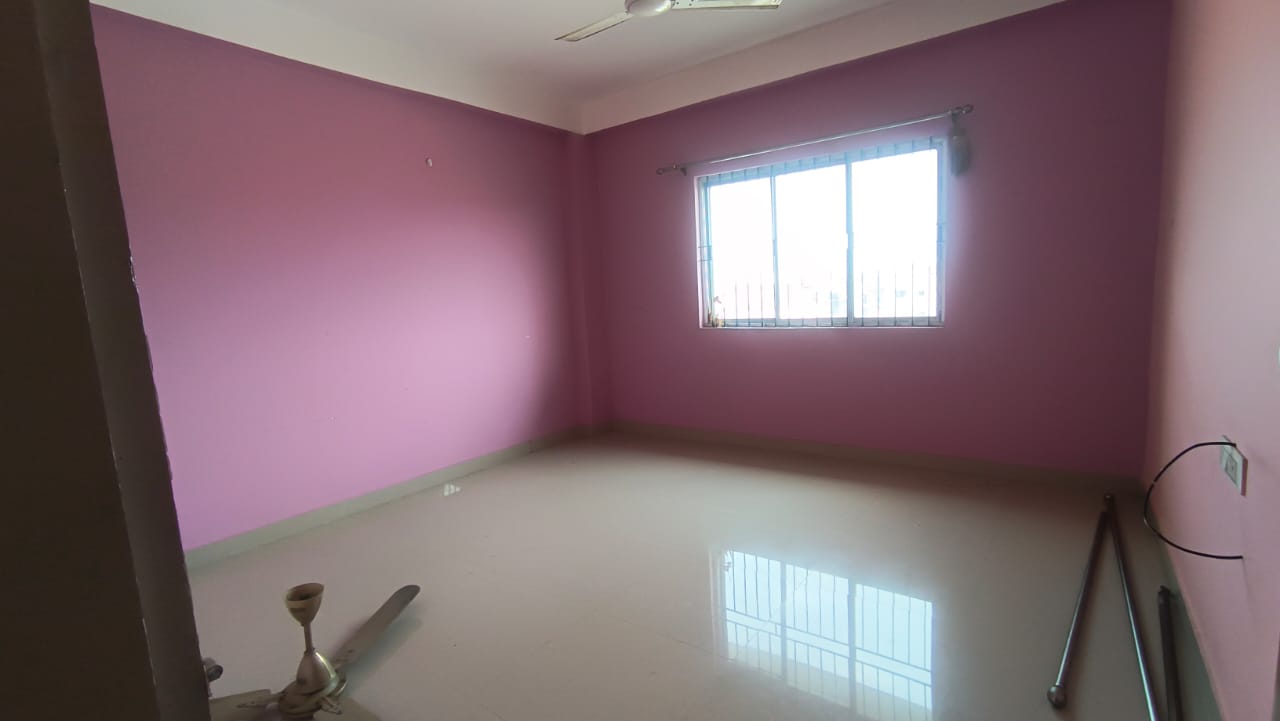 Unfurnished 3bhk in LNB Path, Hatigaon, Guwahati, Assam, India for Rent
